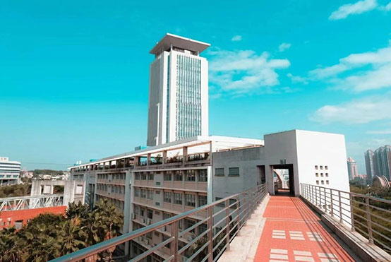華僑大學(xué)國(guó)際本科校園風(fēng)采