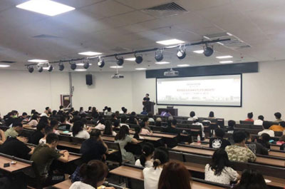 西安外國(guó)語大學(xué)課堂